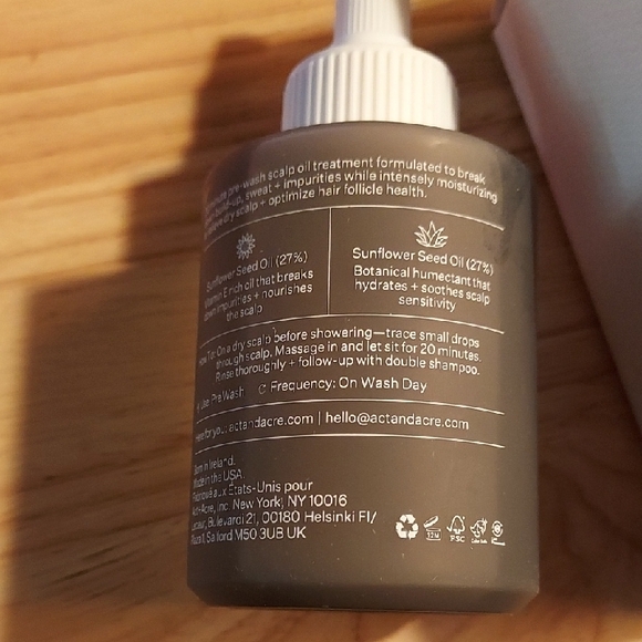 Cold Processed Scalp Detox Oil - White - Picture 3 of 9